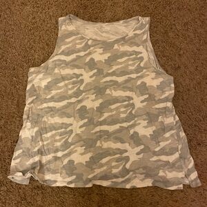 Old Navy Gray Camouflage Tank Top